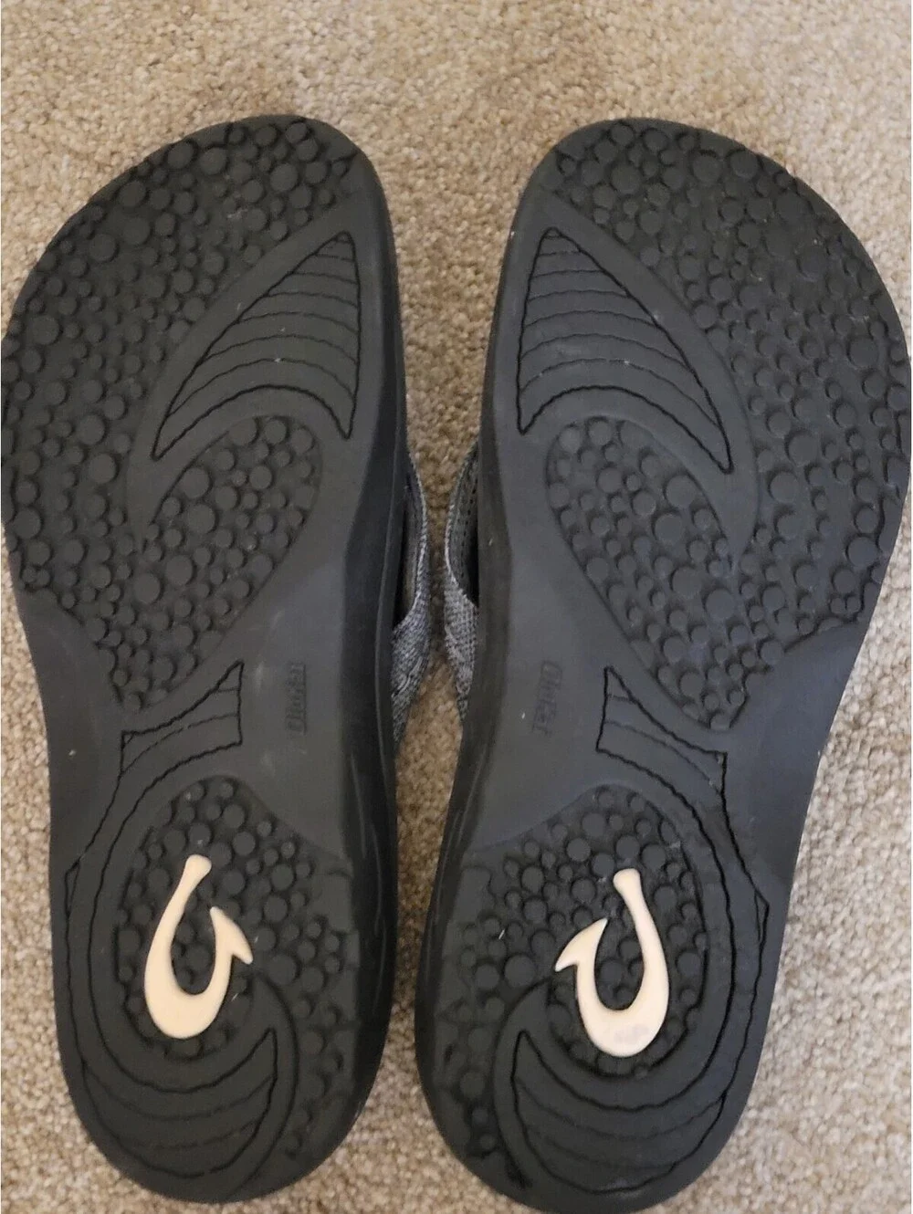 Olukai Hokua Mesh Men's 9 Beach Sandal Flip Flops Black Hawaiian Boating